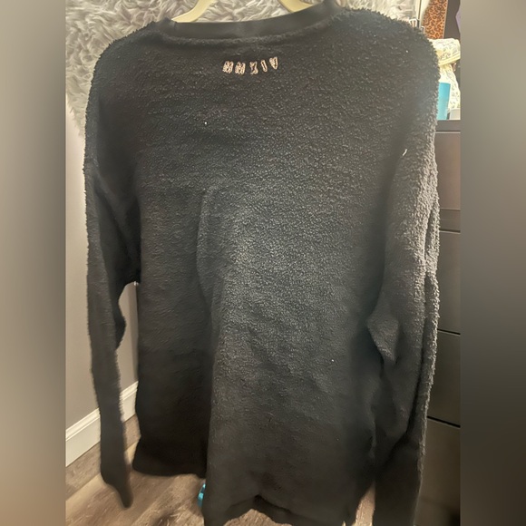 YoungLA Charcoal Fleece Pullover - Picture 2 of 2
